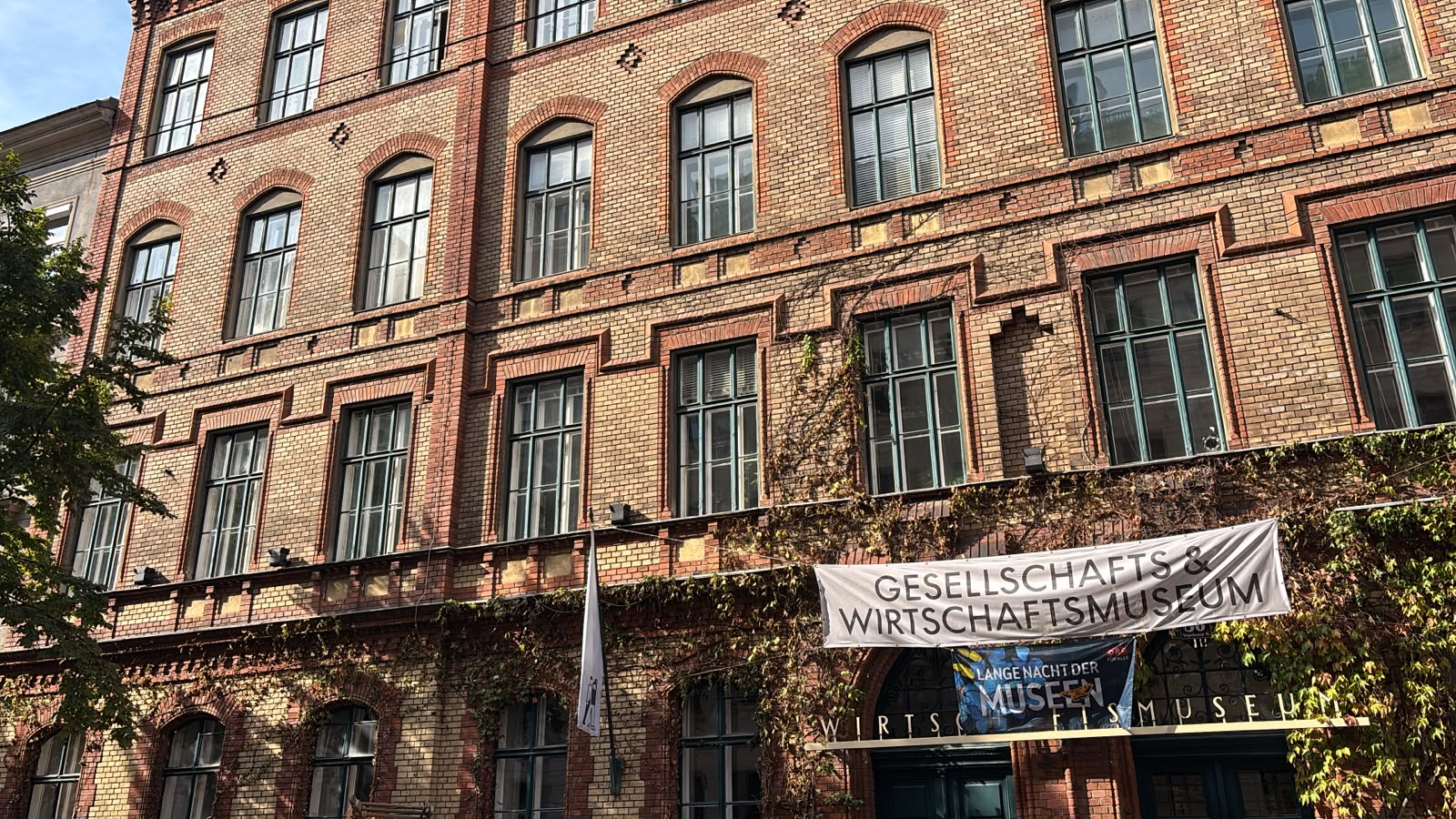 Sie betrachten gerade Exkursion ins Gesellschafts- und Wirtschaftsmuseum