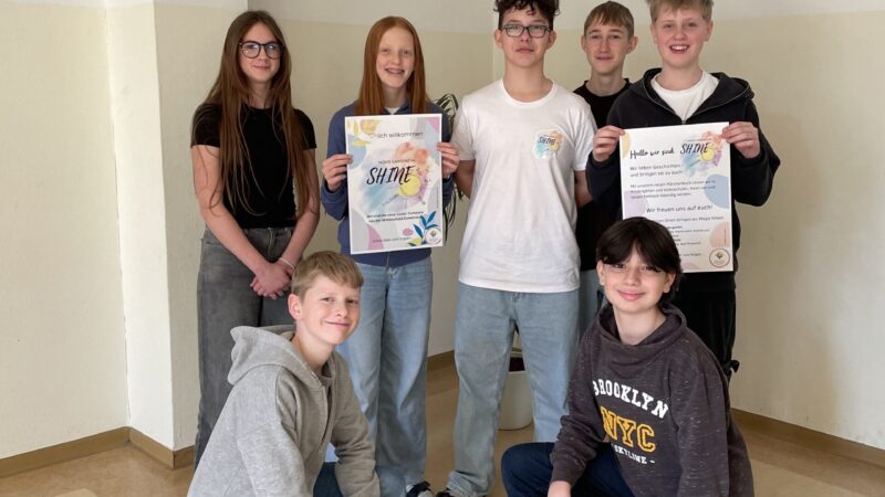 Shine – in all your colours: unsere Übungsfirma in der Mittelschule Gaweinstal