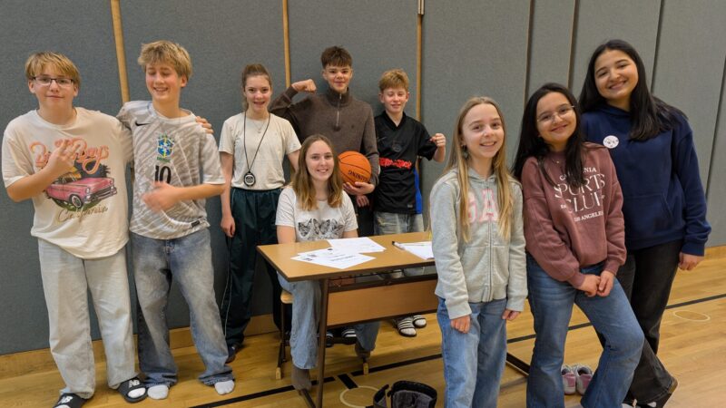 Besuch der Volksschulkinder in der Mittelschule